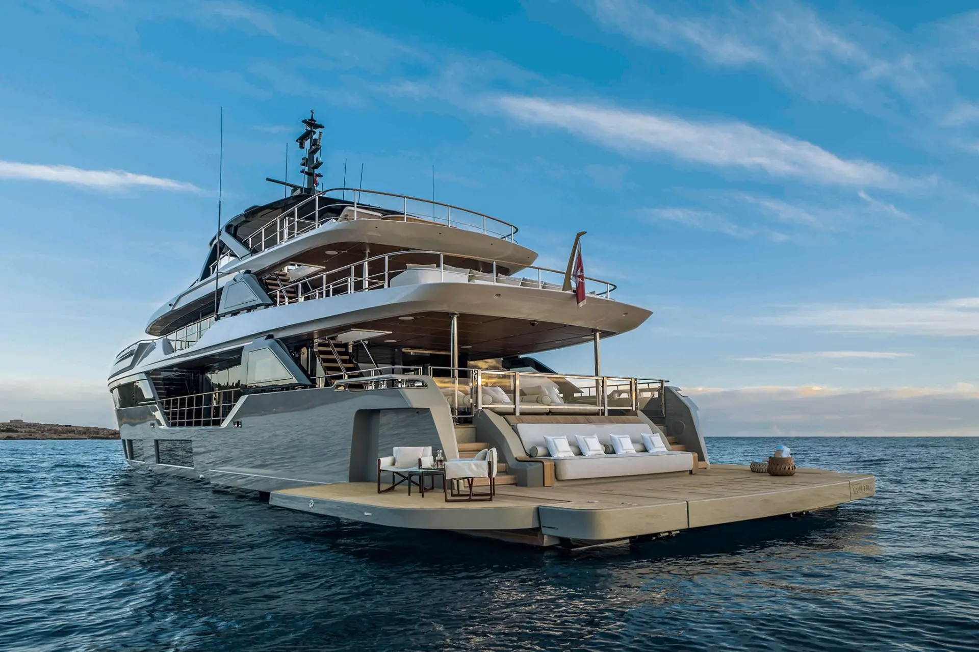 Custom Line Navetta 38