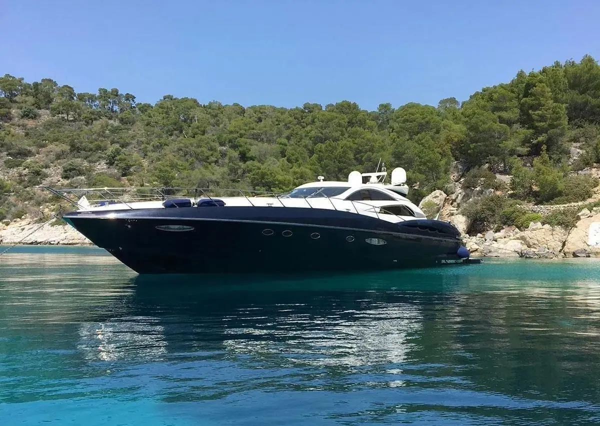Sunseeker Predator 75