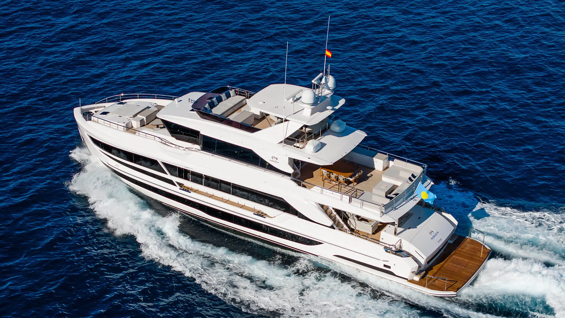 Horizon FD130 Tri-Deck