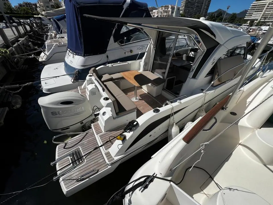 Beneteau Antares 8