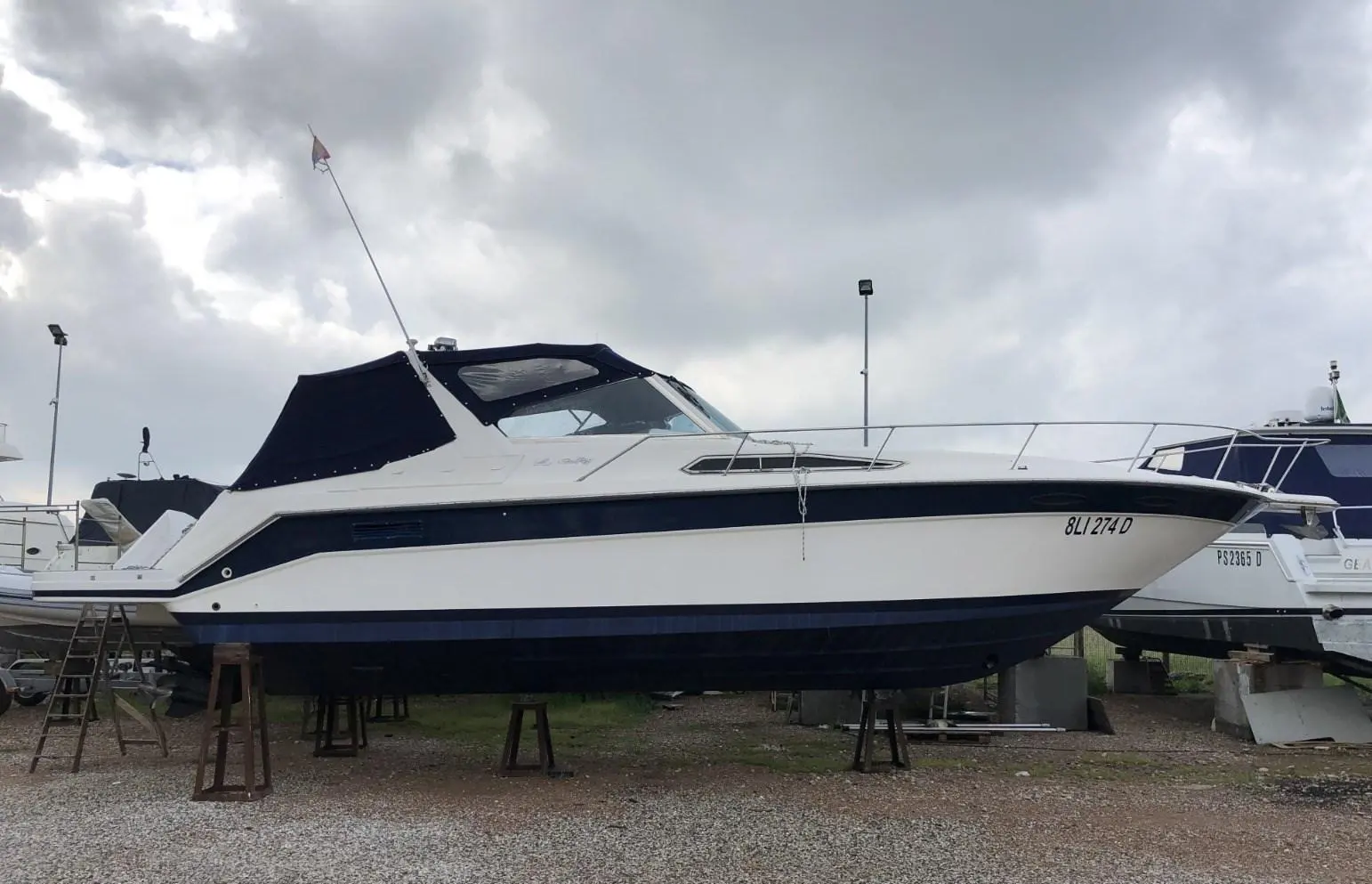Sea Ray Sundancer 370