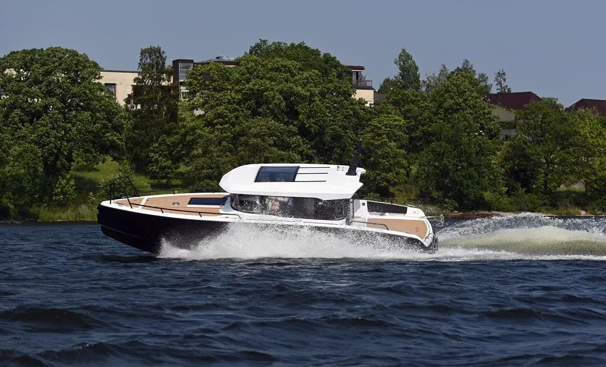 XO Boats EXPLR 10 Sport + IB