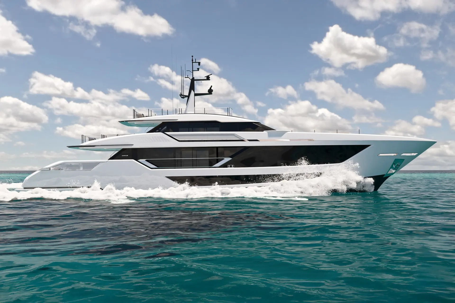 Custom Line Saetta 128'