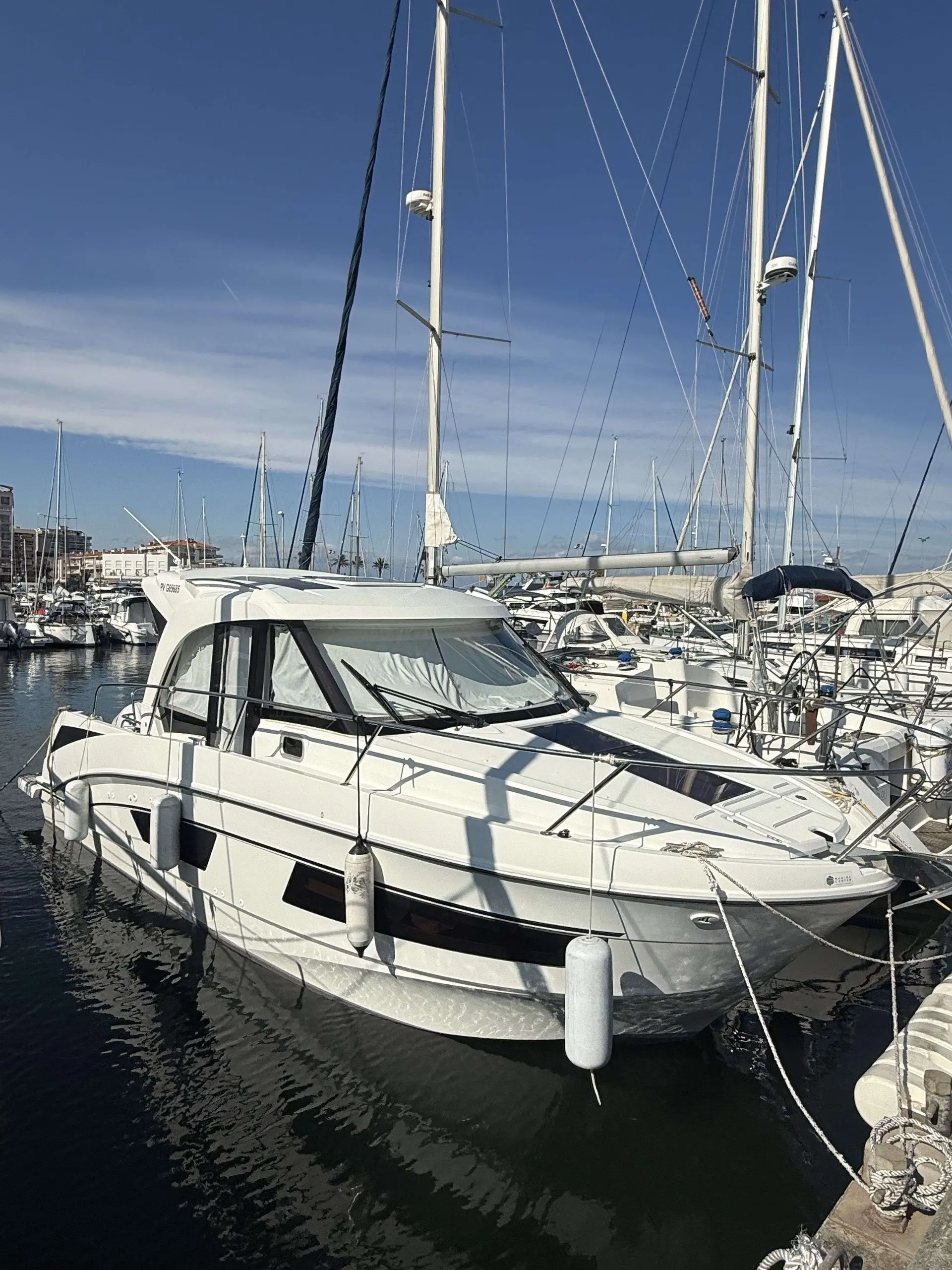 Beneteau Antares 9