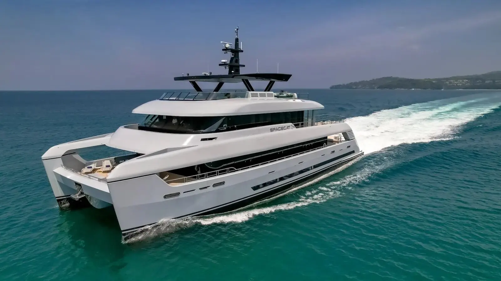 SilverYachts SPACECAT 36M