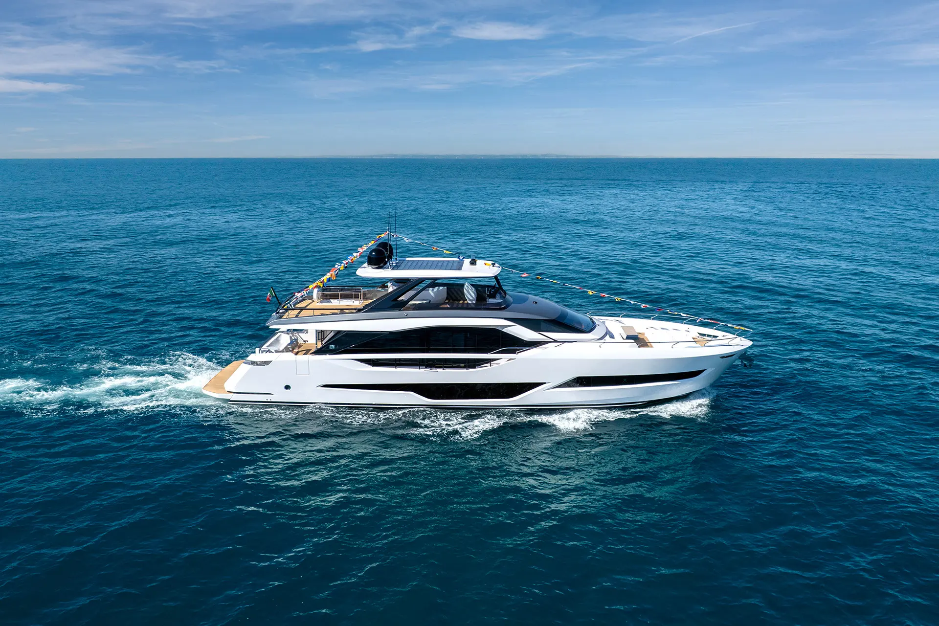 Ferretti Yachts Ferretti 800