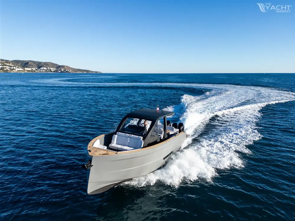 Maxim Yachts MAX44 R