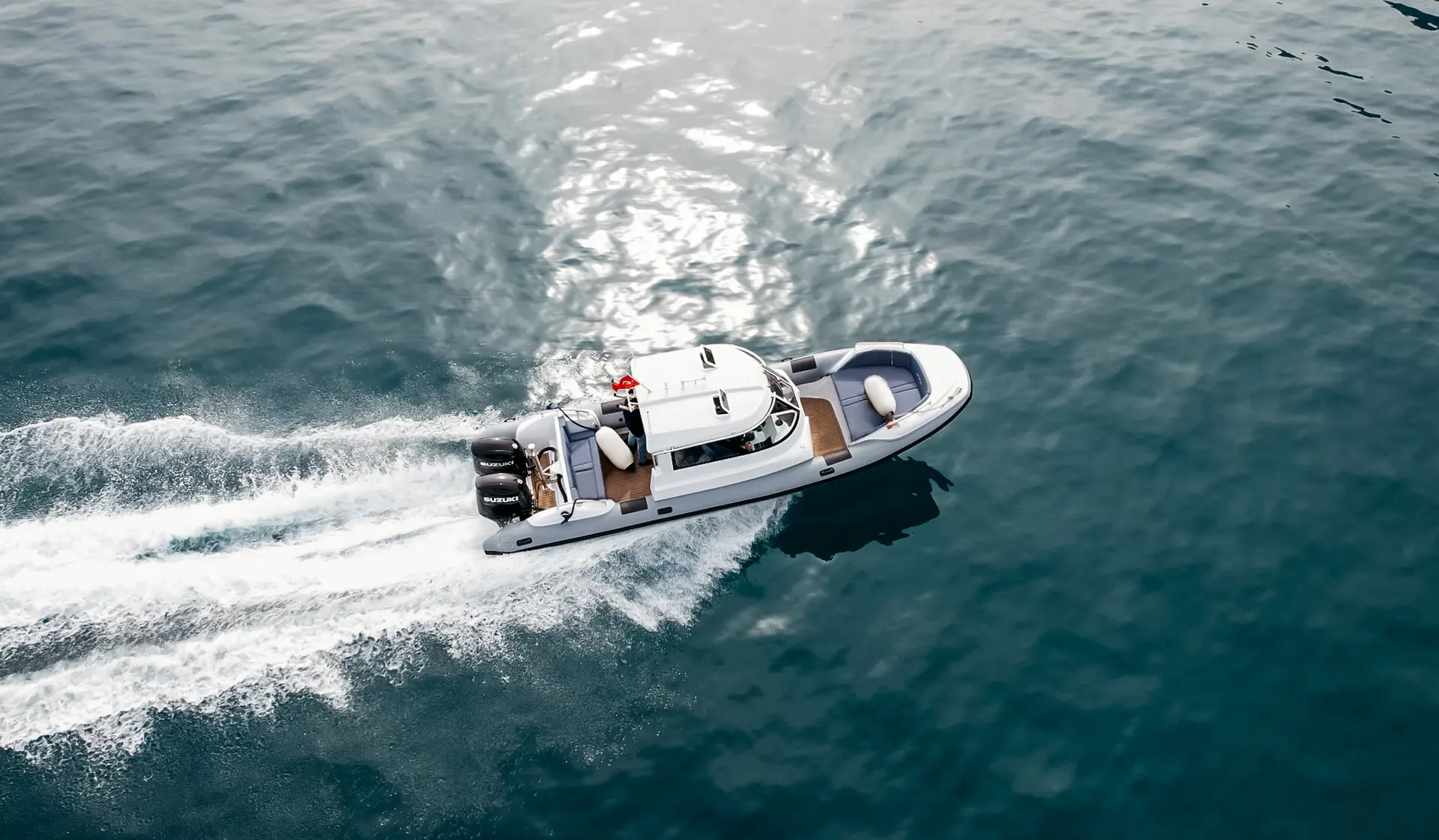 Bering Marine BM28 Cabin