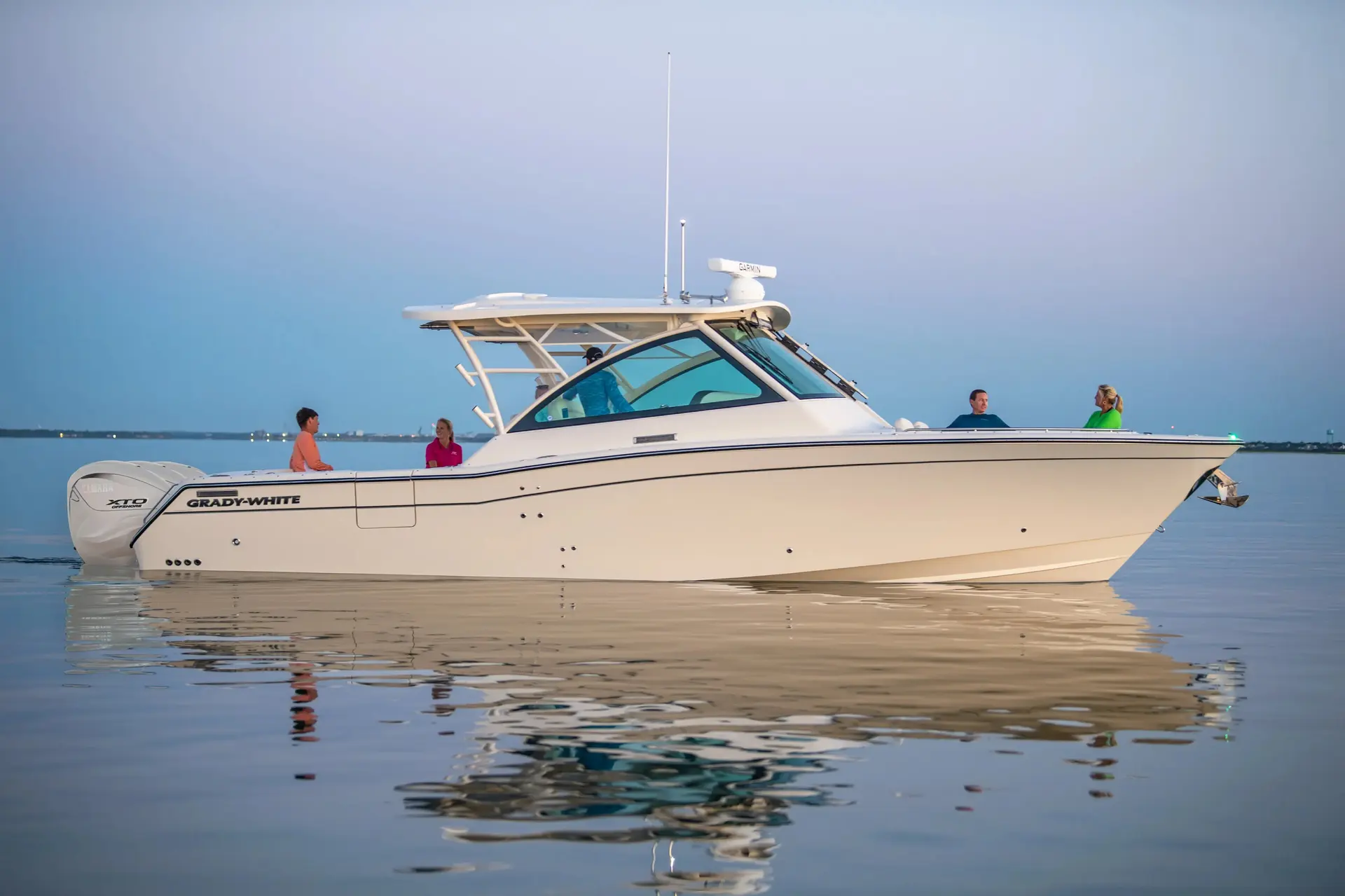 Grady-White Freedom 375