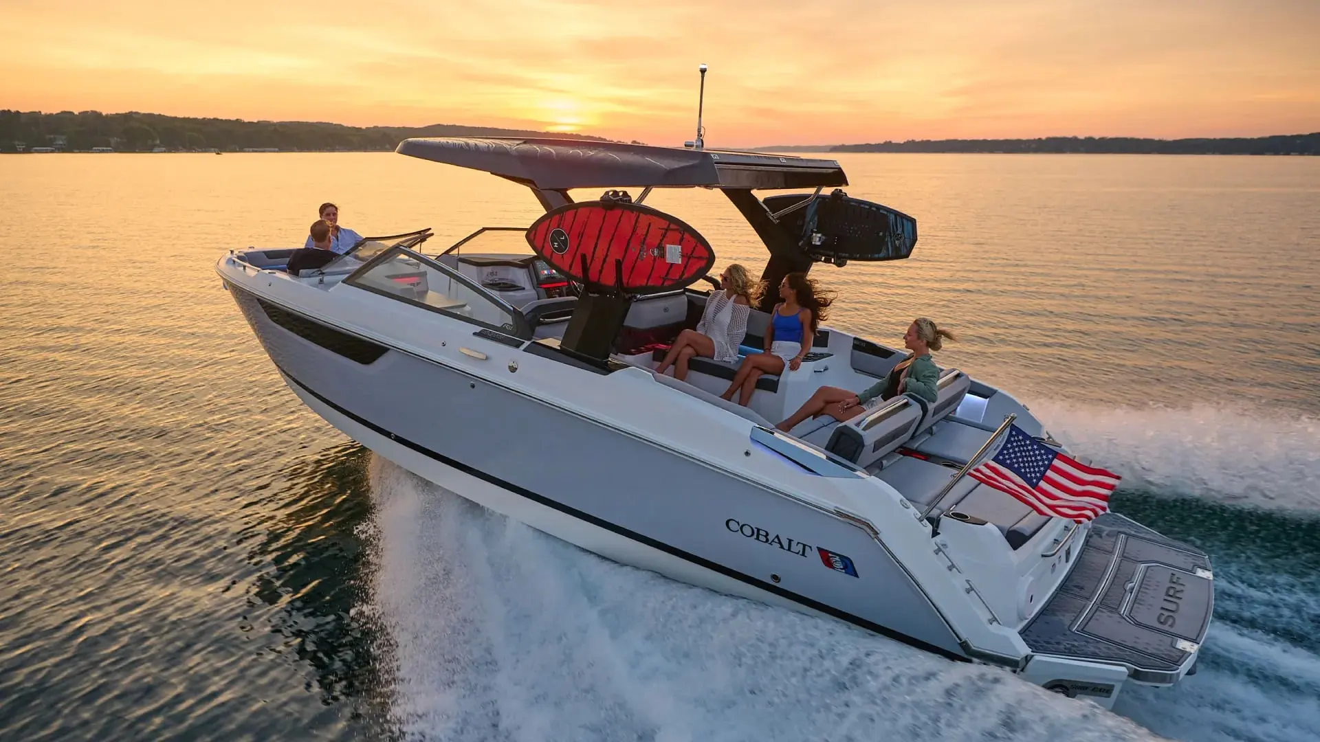 Cobalt Boats R31 Surf