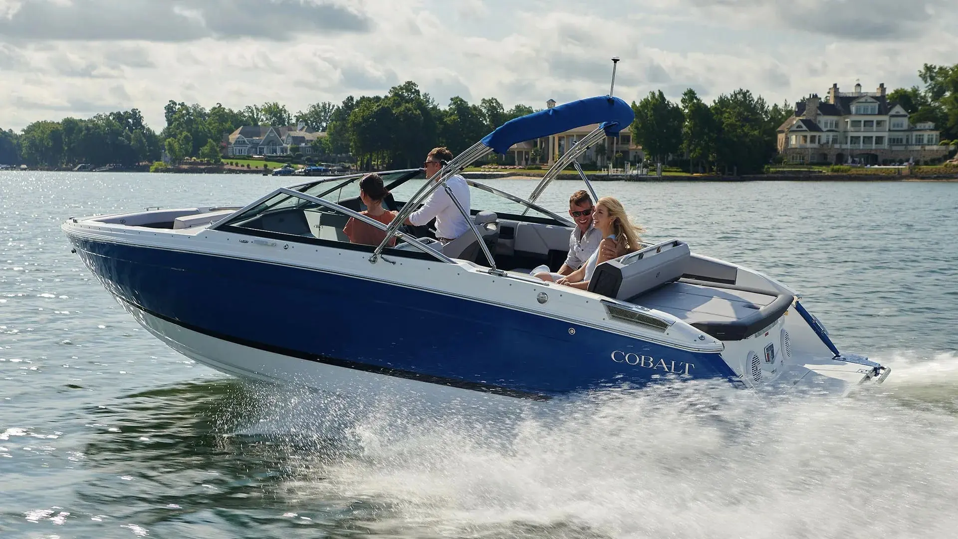 Cobalt Boats R4 OB