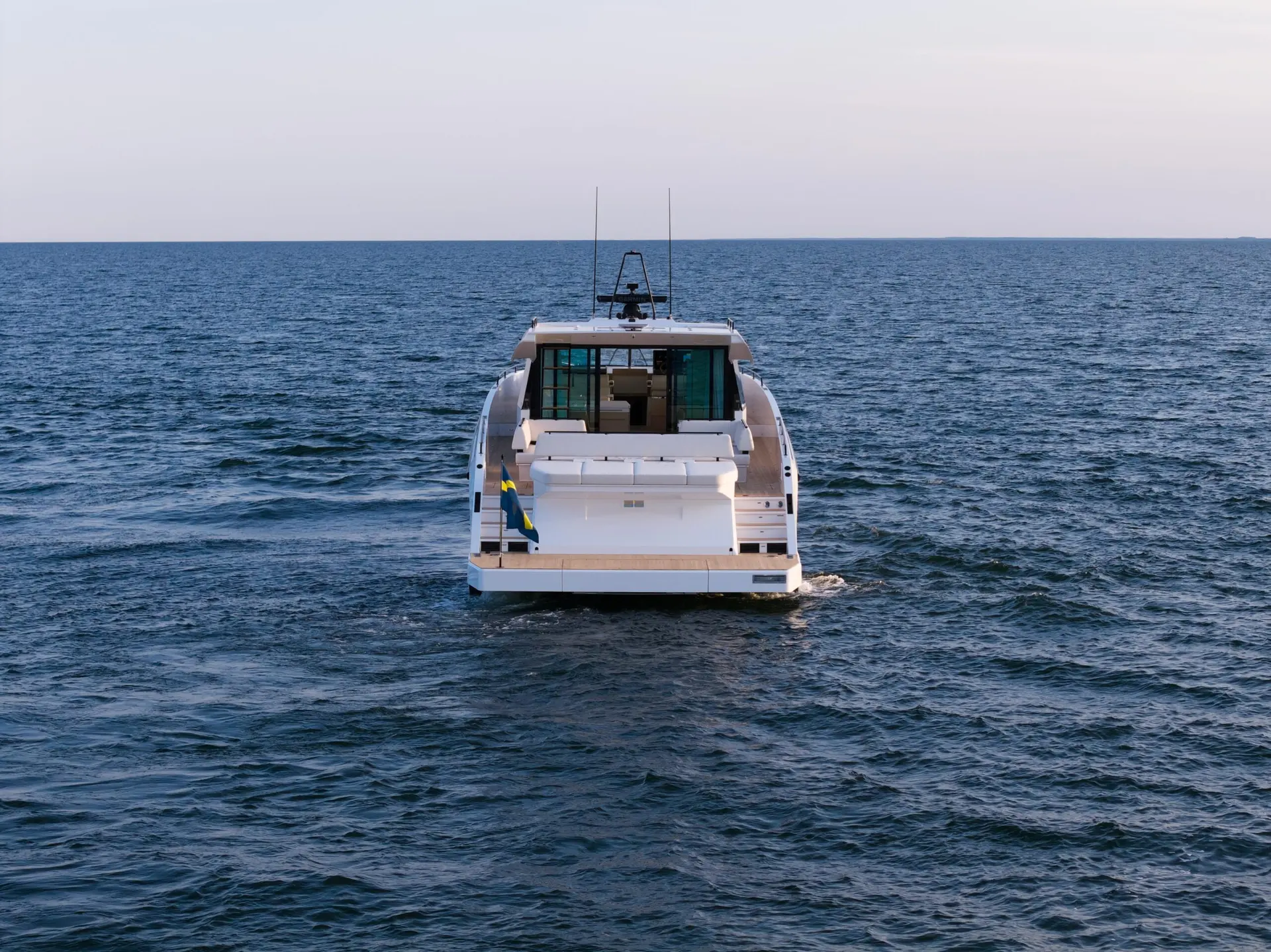 Delta Powerboats 72