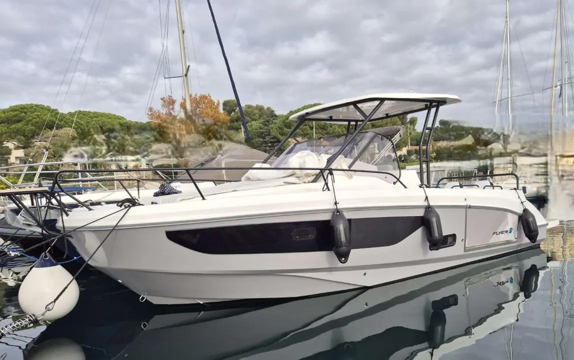 Beneteau Flyer 9 SUNdeck