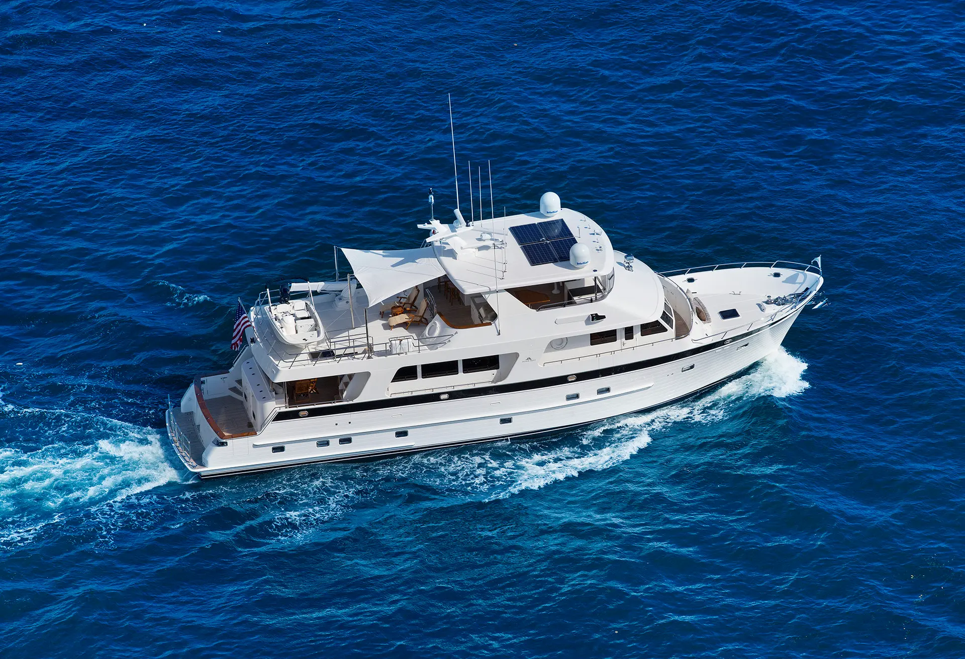 Outer Reef Yachts 820 Cockpit Motoryacht