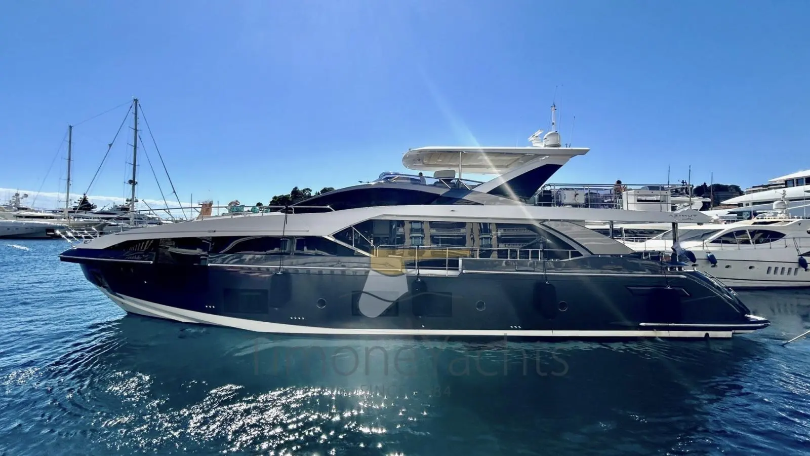 Azimut Grande 27M