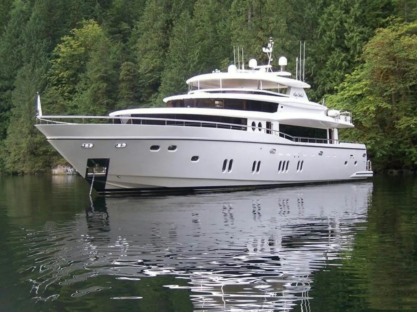 Johnson Yachts Johnson 110