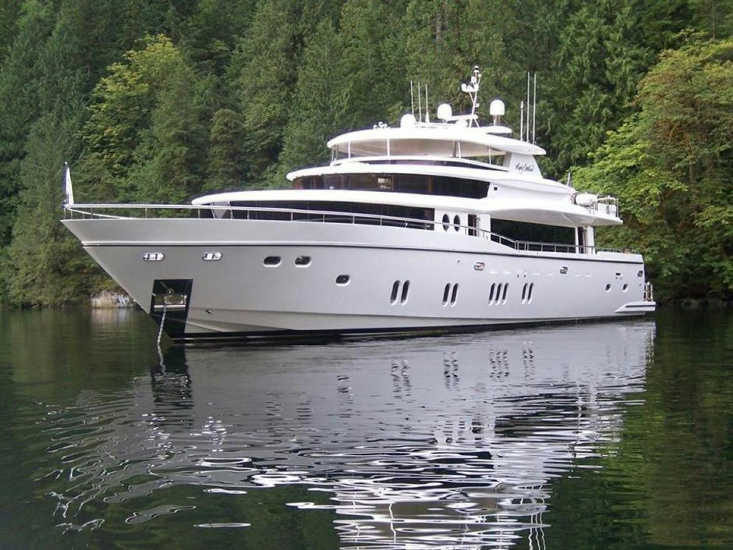 Johnson Yachts Johnson 110