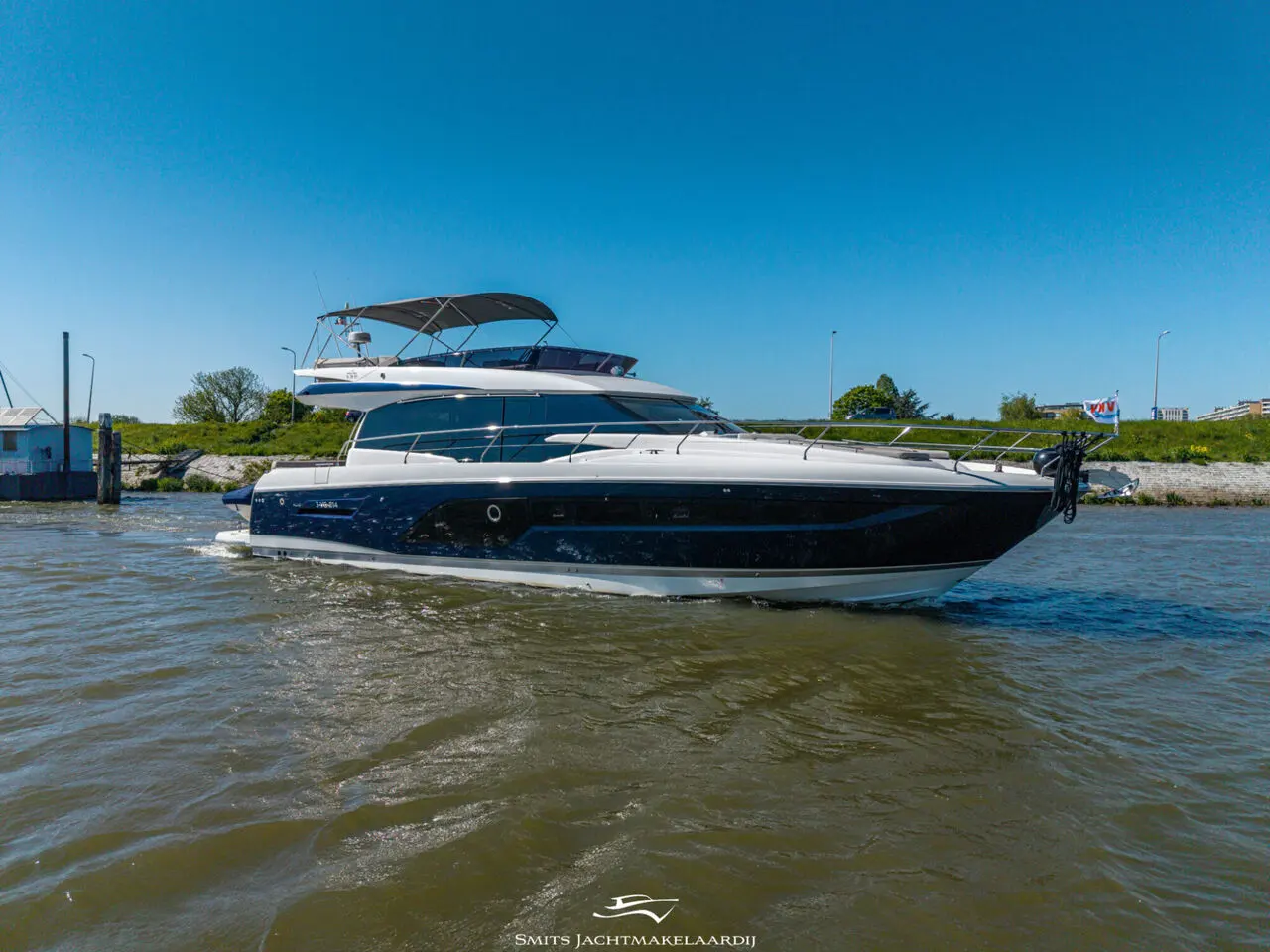 Prestige 590