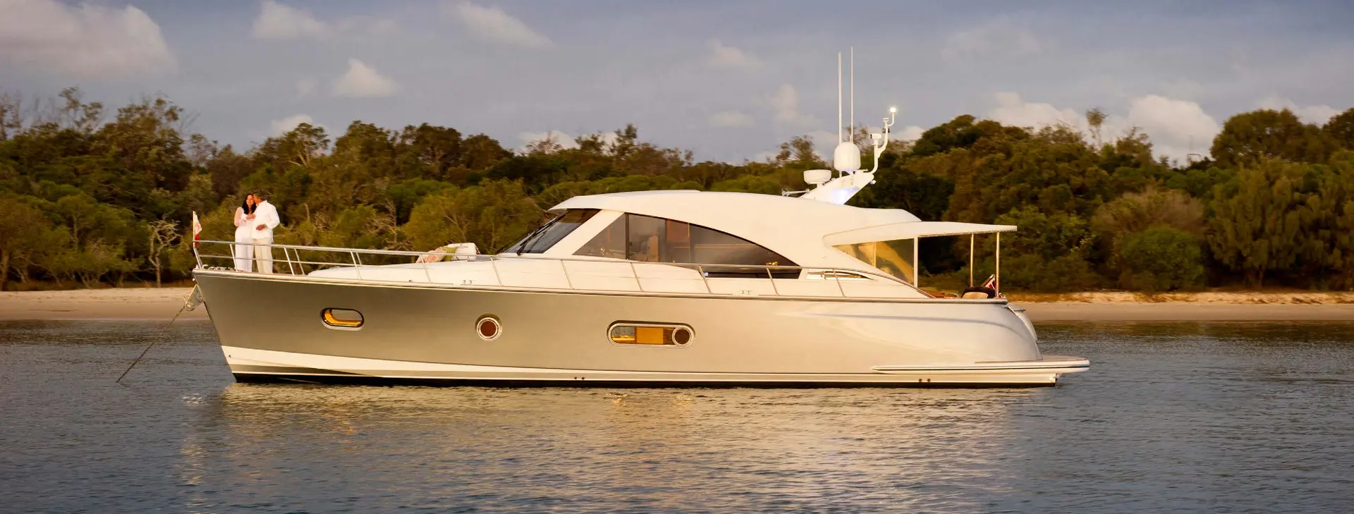 Riviera Belize 54 Sedan