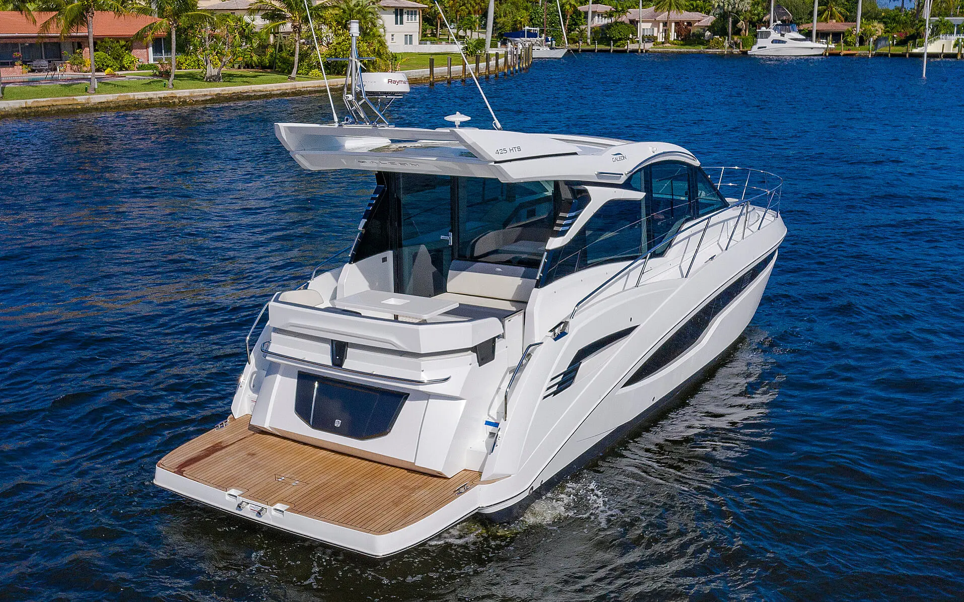 Galeon 425 HTS