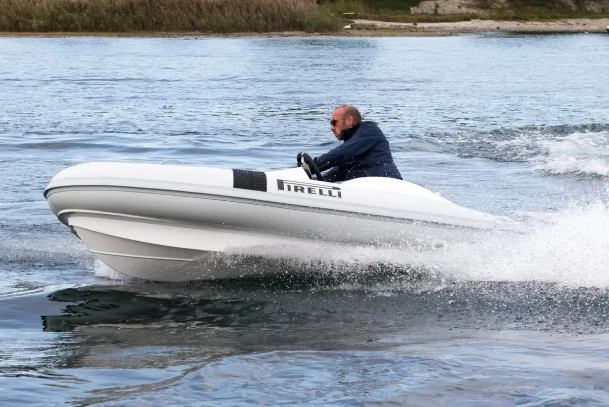 Tecnorib Pirelli J29