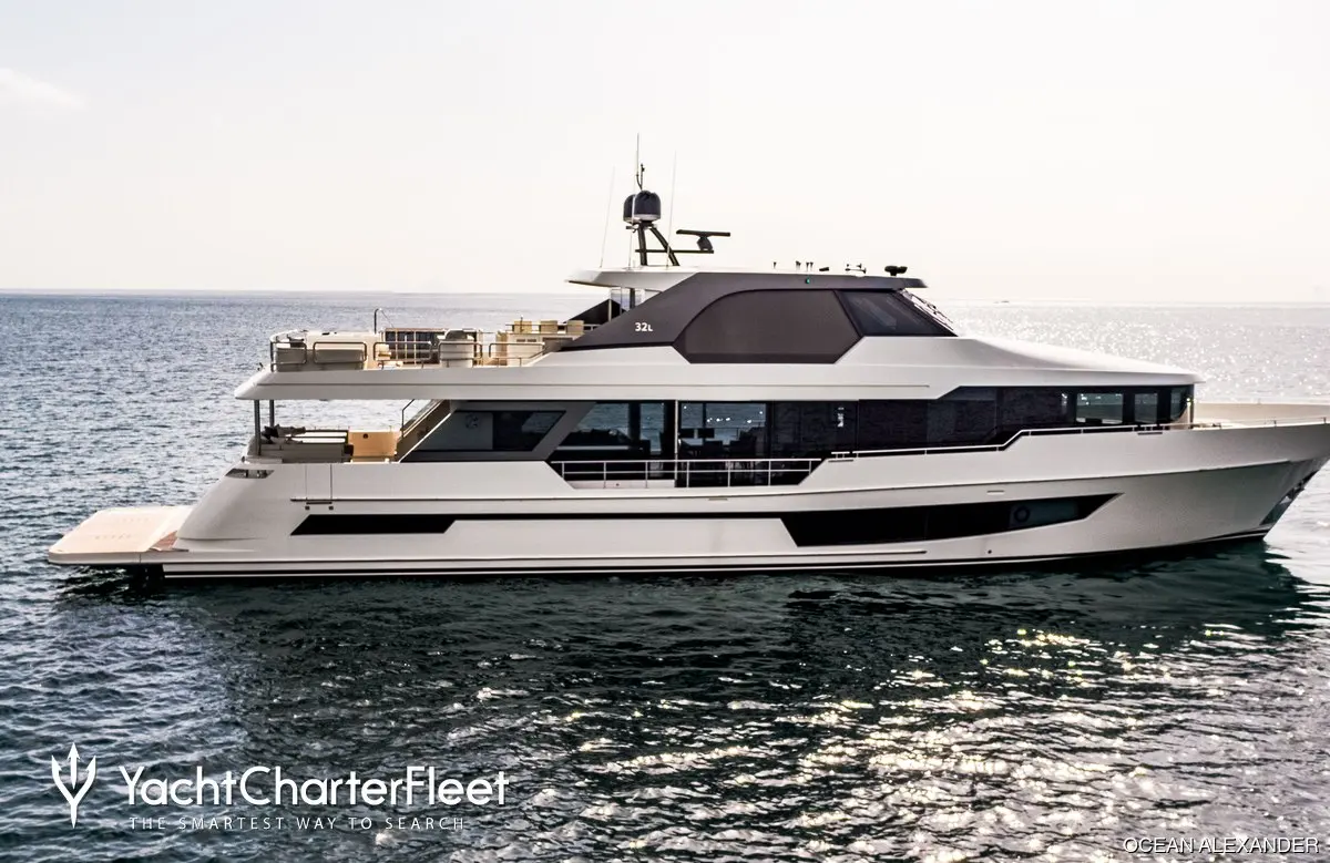 Ocean Alexander 32L