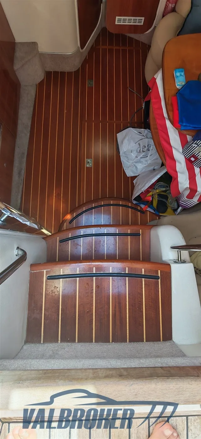 Compartiment moteur du Sealine S 34