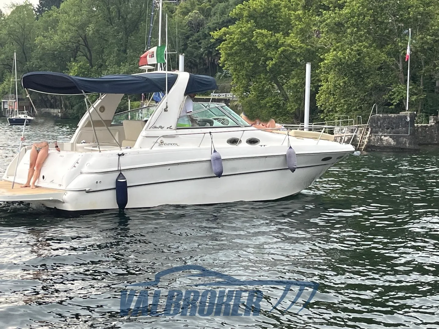 Sea Ray 310 Sundancer im aktuellen Batoo-Inserat fotografiert, Bild 5