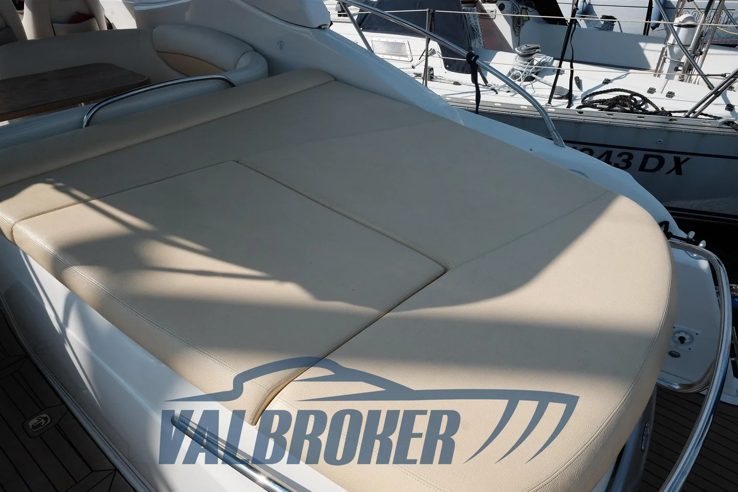 Cranchi Endurance 41 de l’offre lUba9byRtLRSEHyCYb10, photographie d’annonce 3