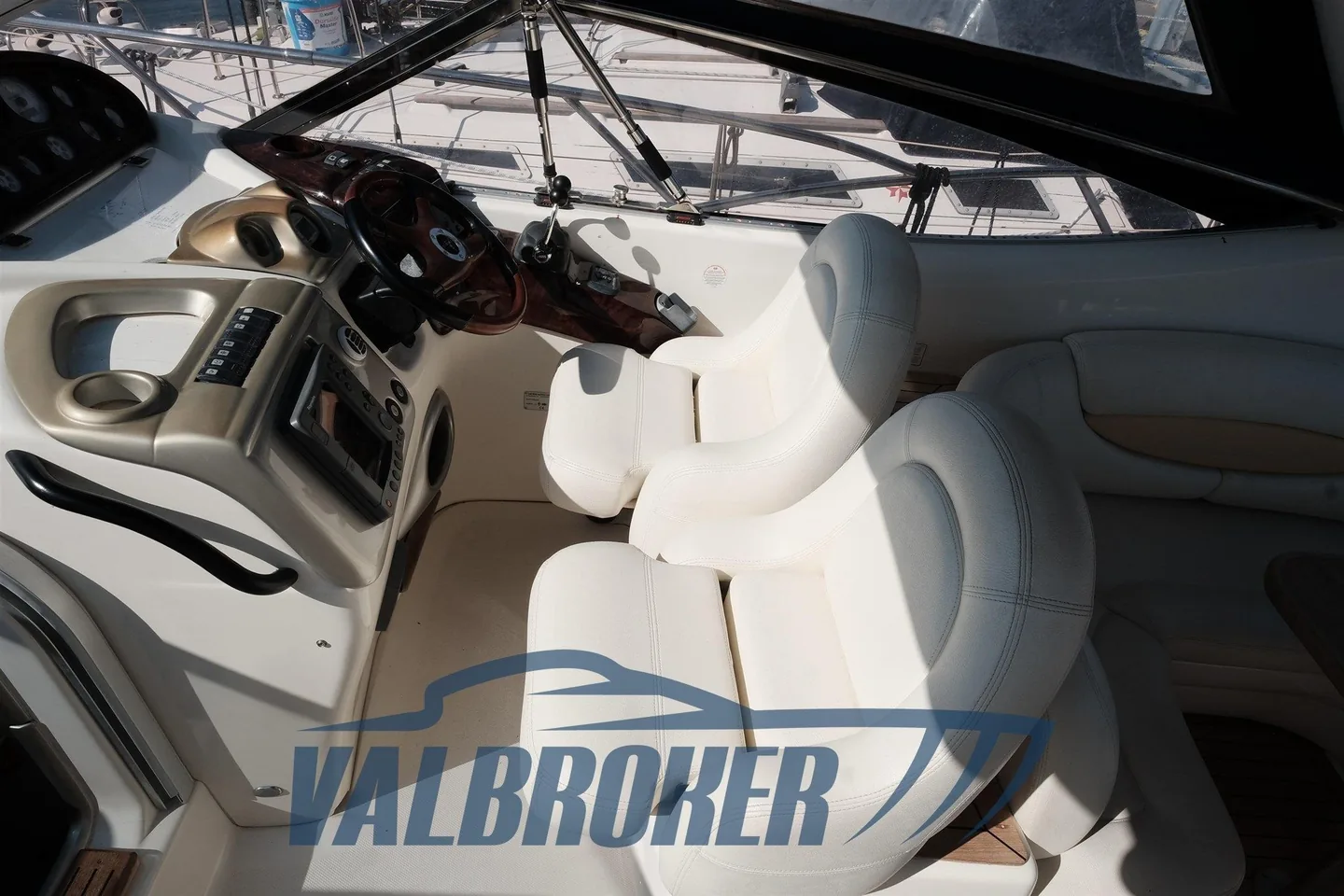 Cranchi Endurance 41 de l’offre lUba9byRtLRSEHyCYb10, photographie d’annonce 7