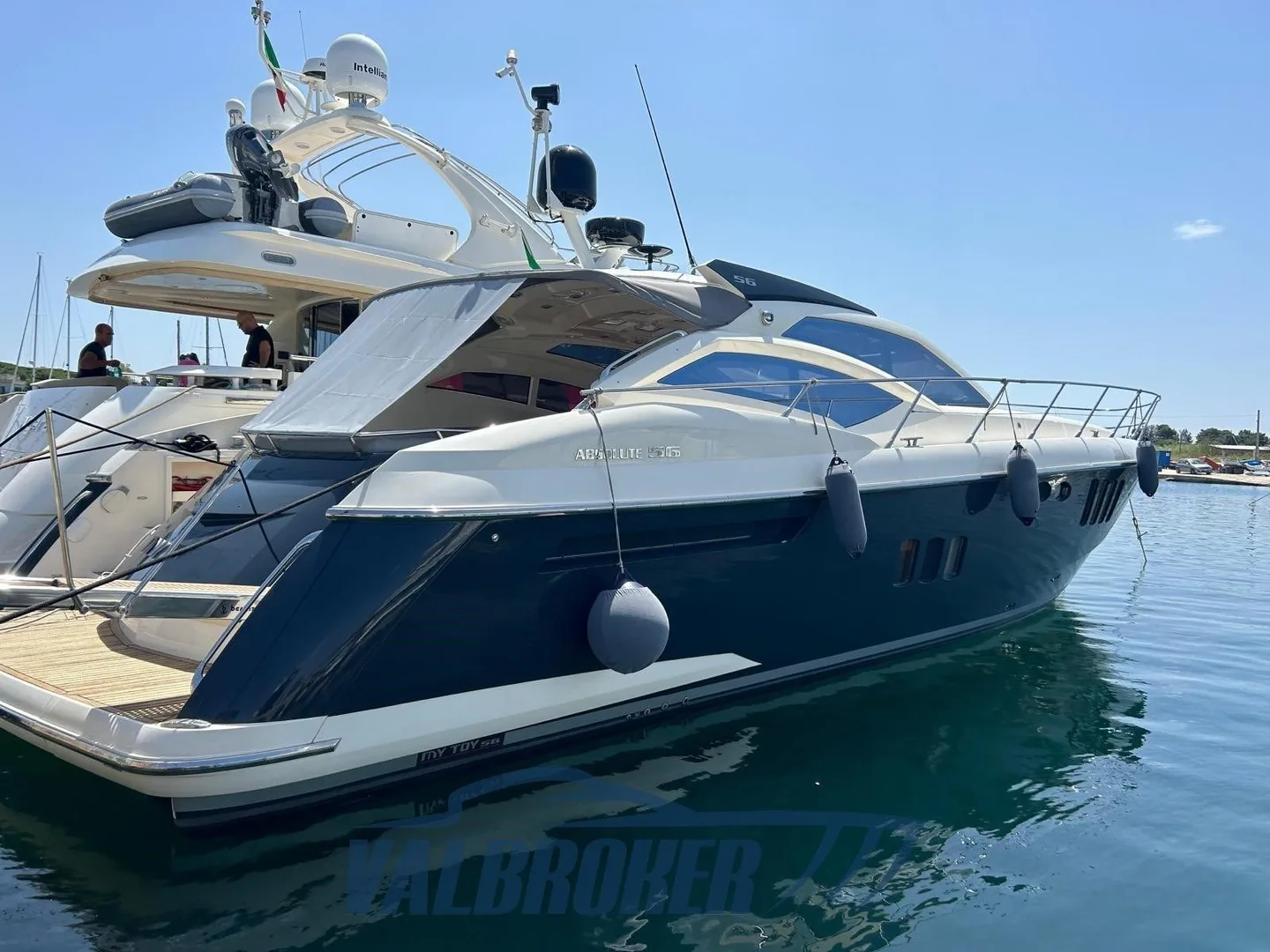 Profil extérieur de l’Absolute 56 à hard-top