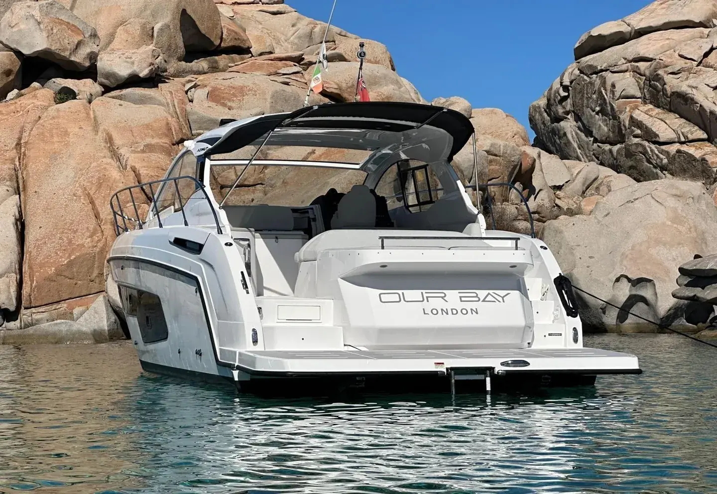 Azimut Atlantis 45, détail du bateau en annonce 3