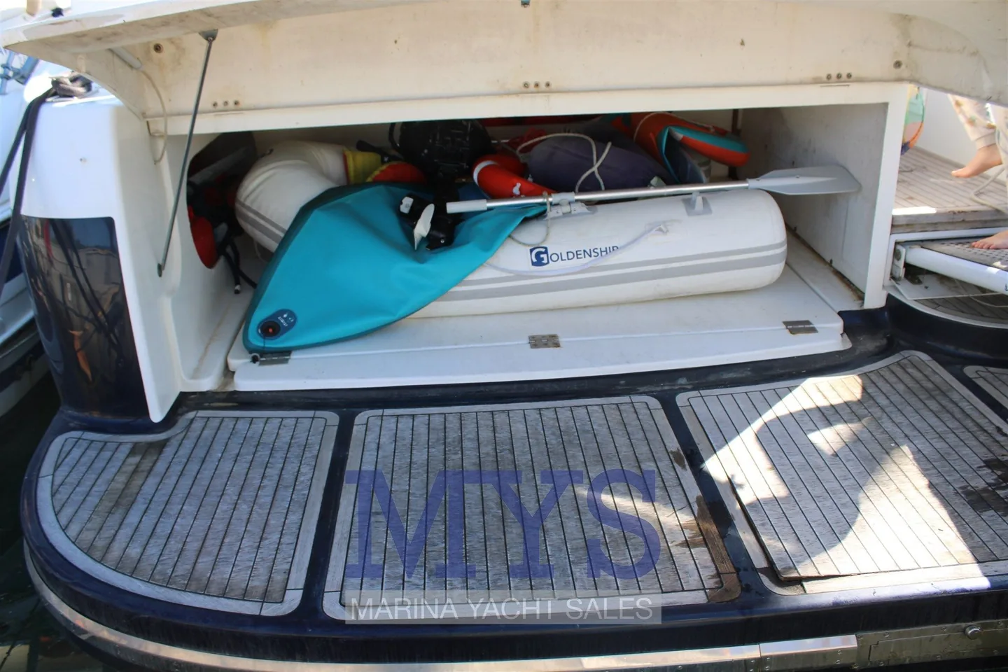 Primatist G 41 Aerotop à quai